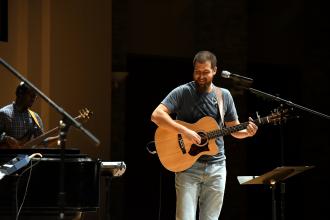 ryan @ guitar (photo credit: ray almsteadt)